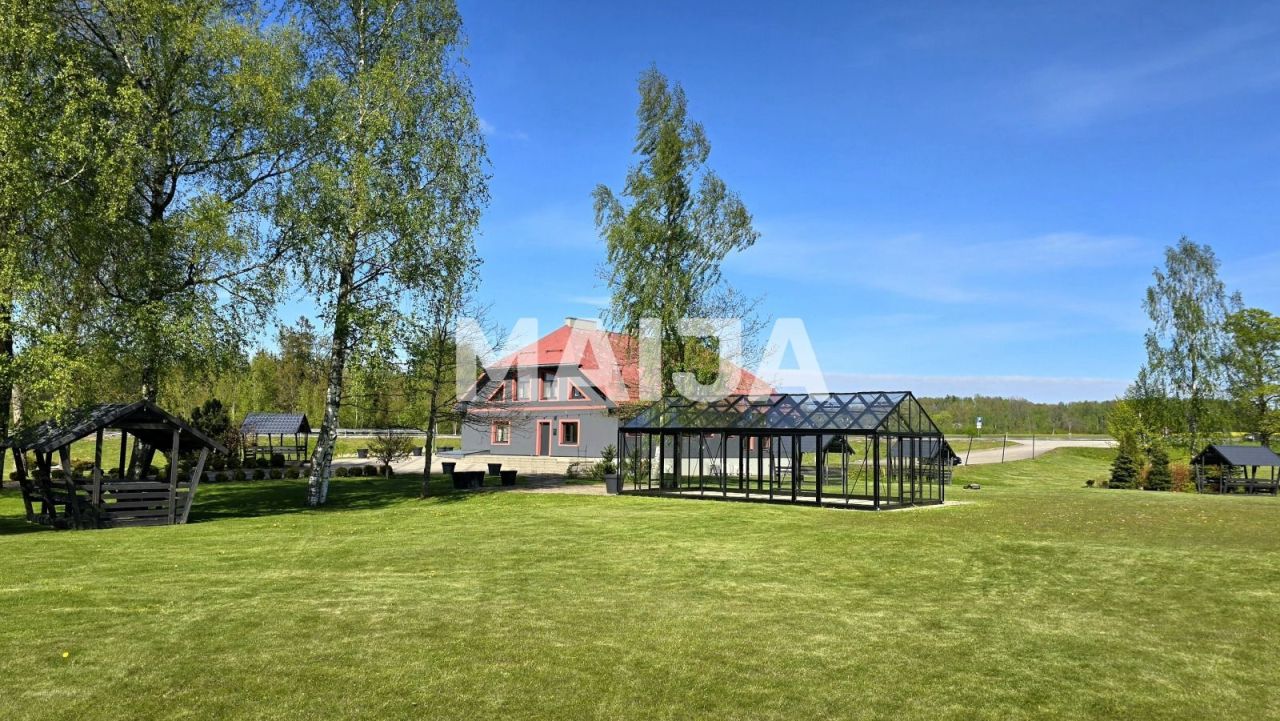 Отель, гостиница Dizstende, Латвия, 600 м² - фото 2