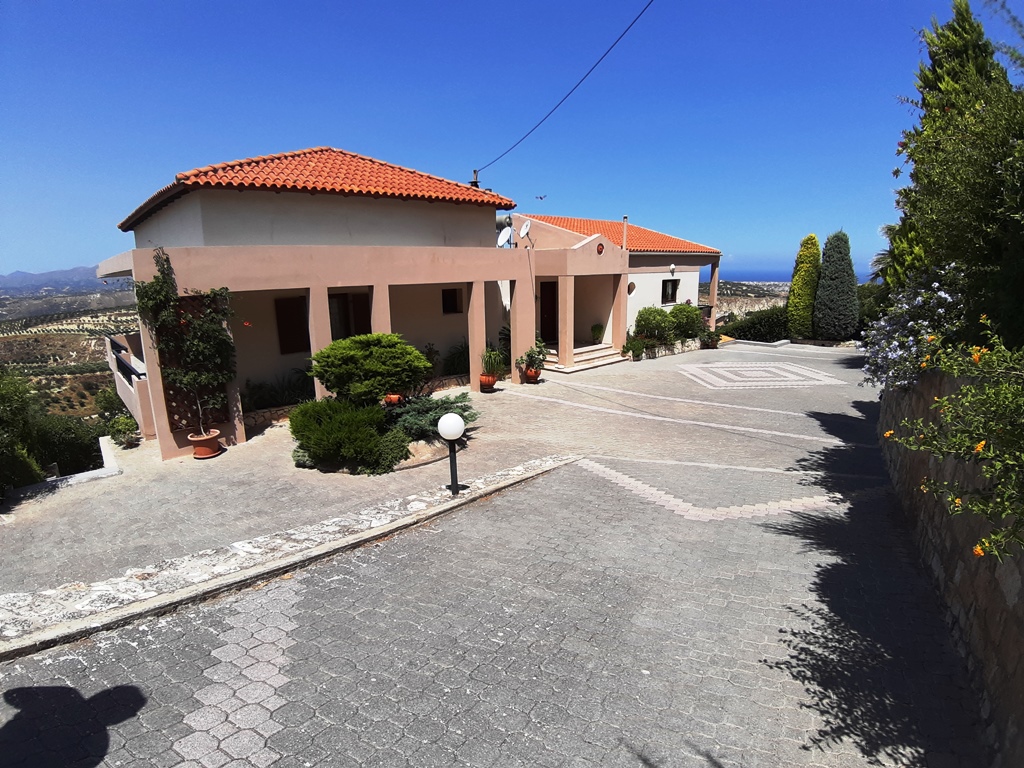 Вилла в Ираклионе, Греция, 324 м² - фото 1