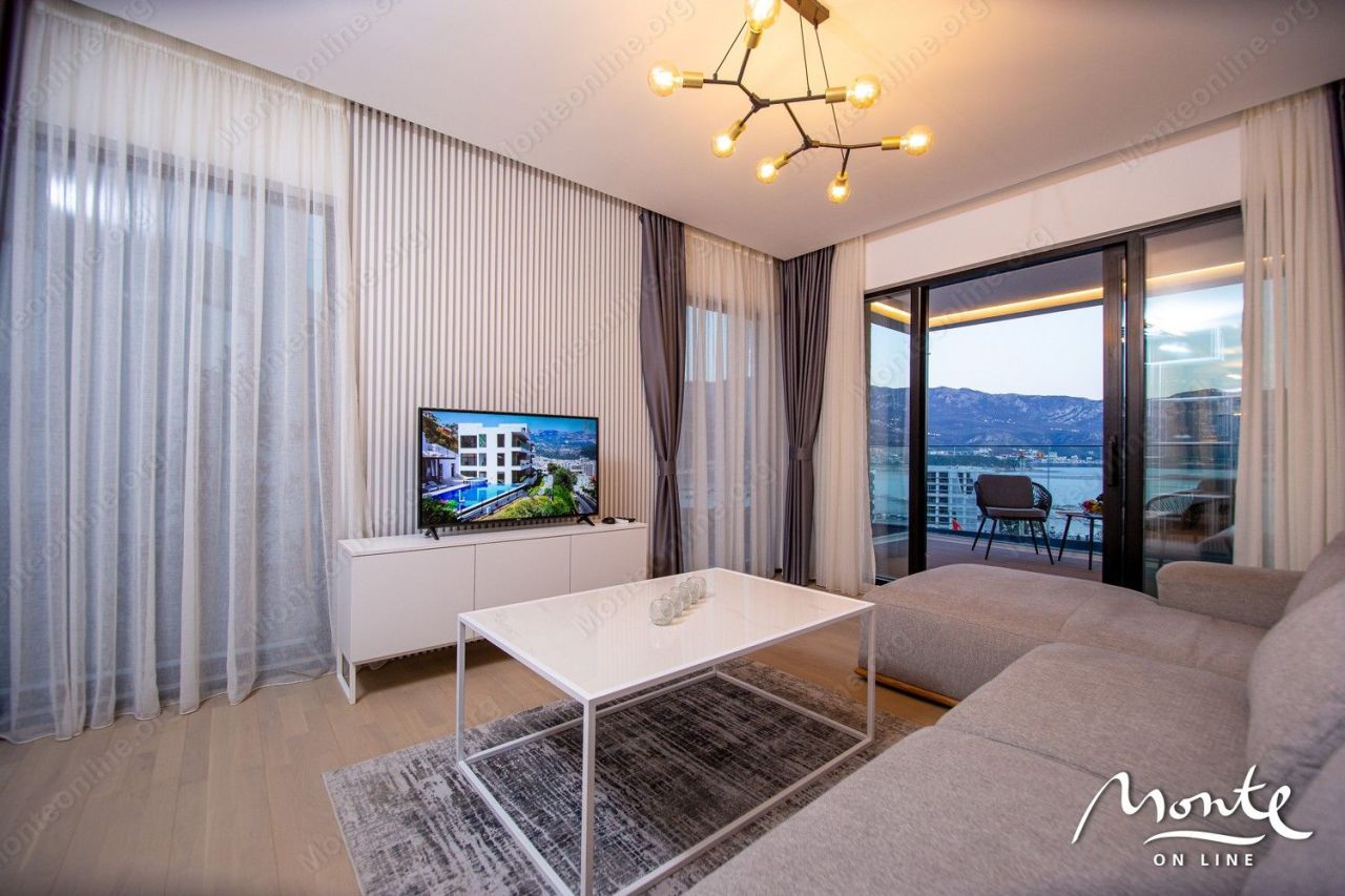 Апартаменты в Будве, Черногория, 60 м² - фото 1