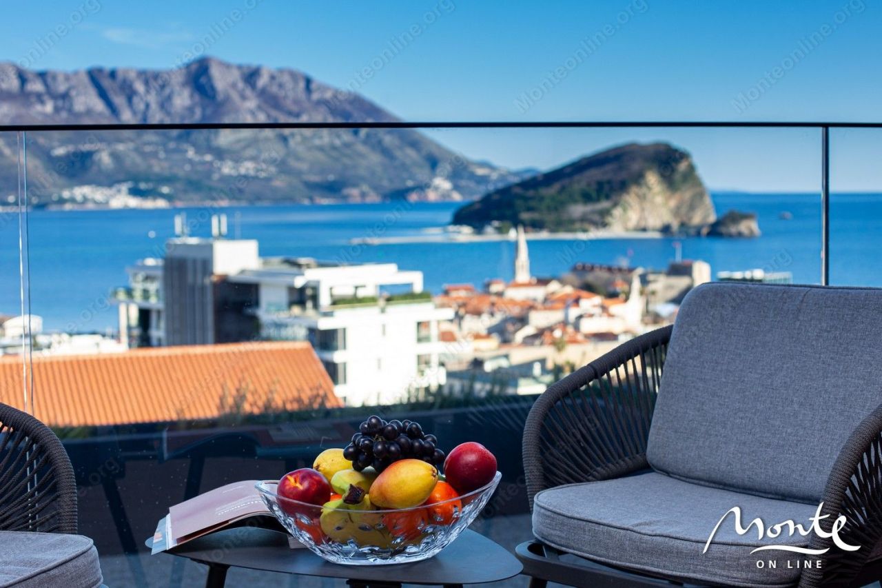 Апартаменты в Будве, Черногория, 125 м² - фото 1