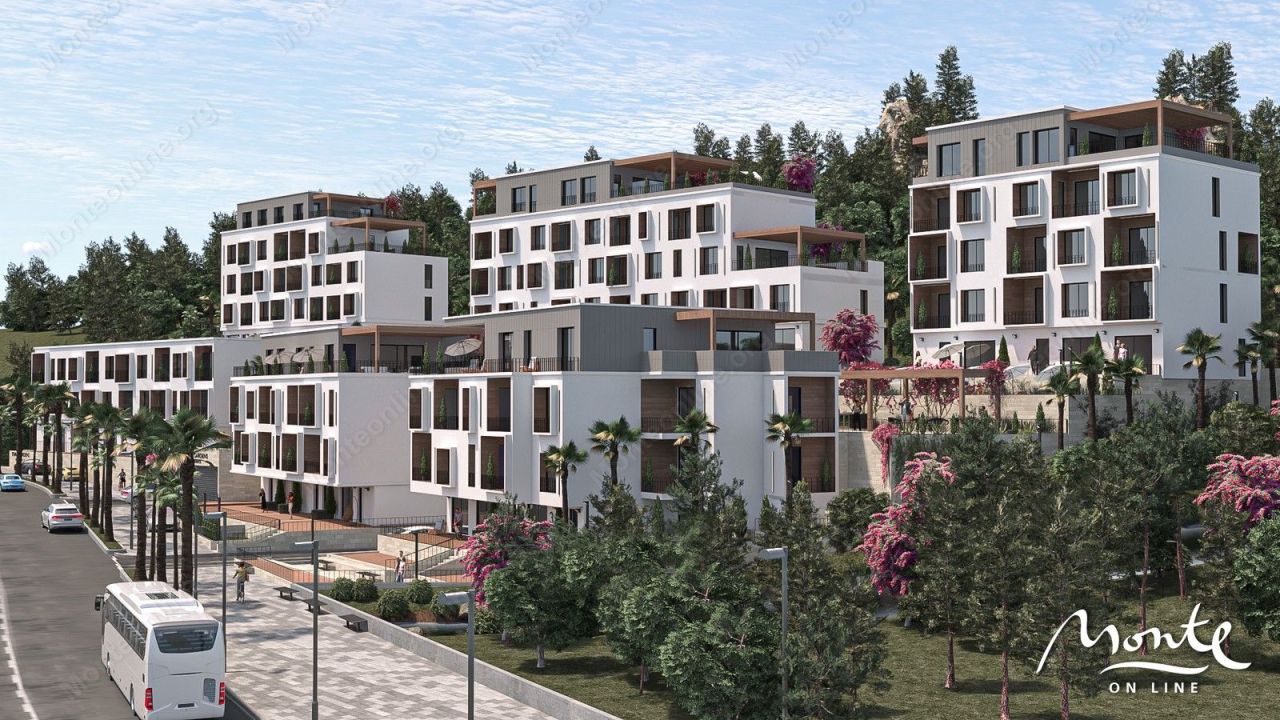 Апартаменты в Тивате, Черногория, 43 м² - фото 1
