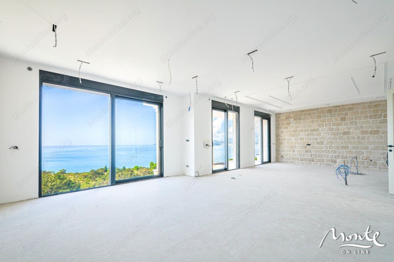 Вилла в Режевичах, Черногория, 261 м² - фото 2