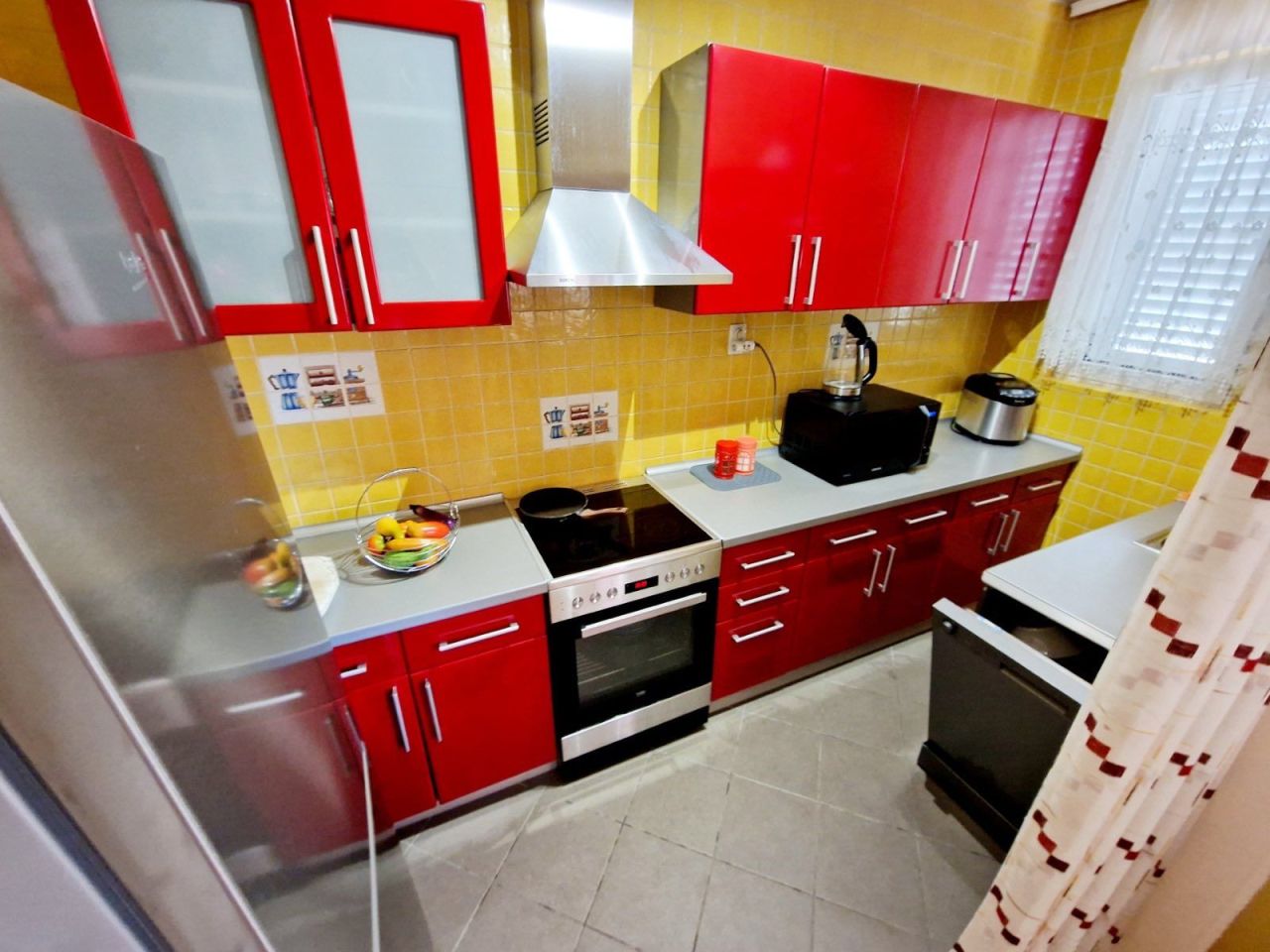 Вилла в Радовичах, Черногория, 100 м² - фото 3