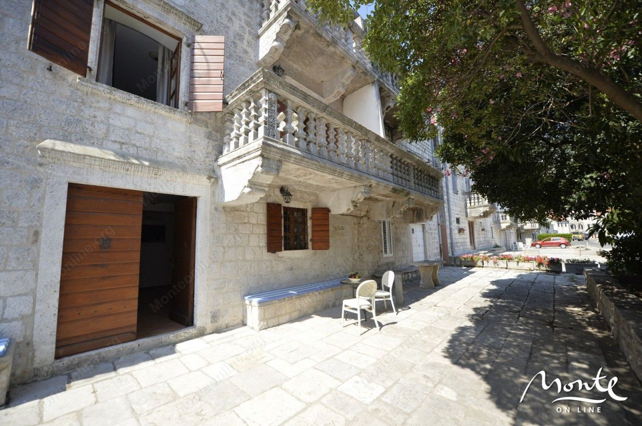 Отель, гостиница в Прчани, Черногория, 222 м² - фото 3