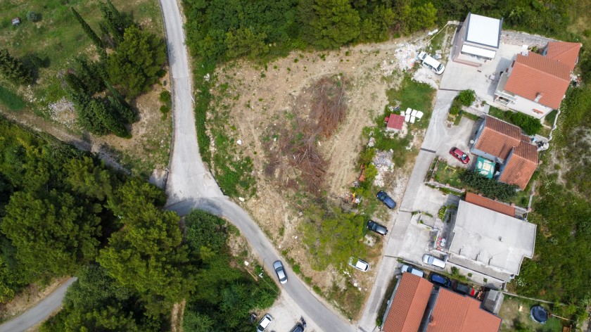 Земля в Каваче, Черногория, 1 900 м² - фото 4