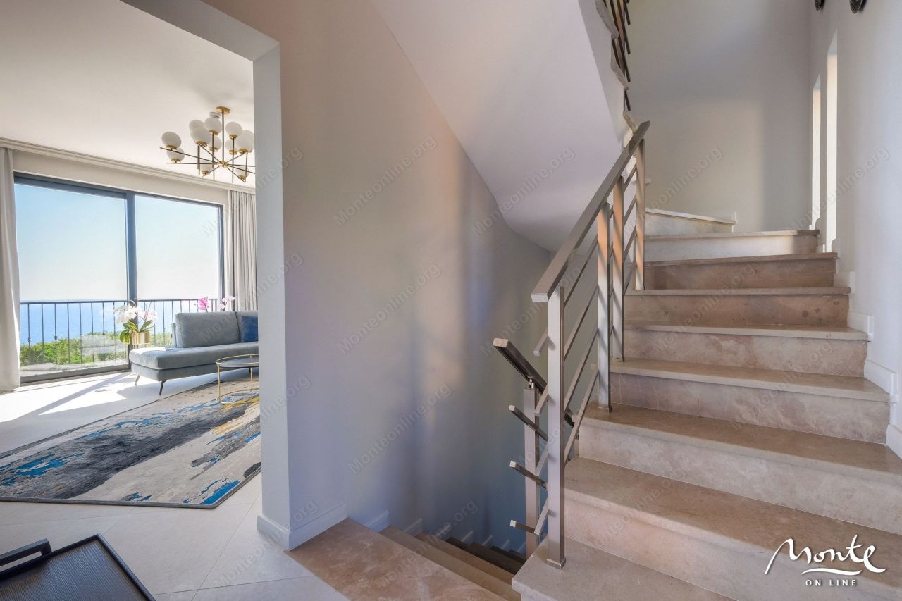 Вилла в Режевичах, Черногория, 220 м² - фото 4