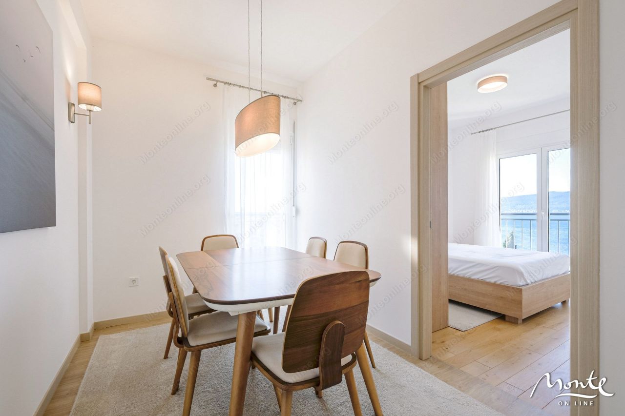 Апартаменты в Тивате, Черногория, 66 м² - фото 5