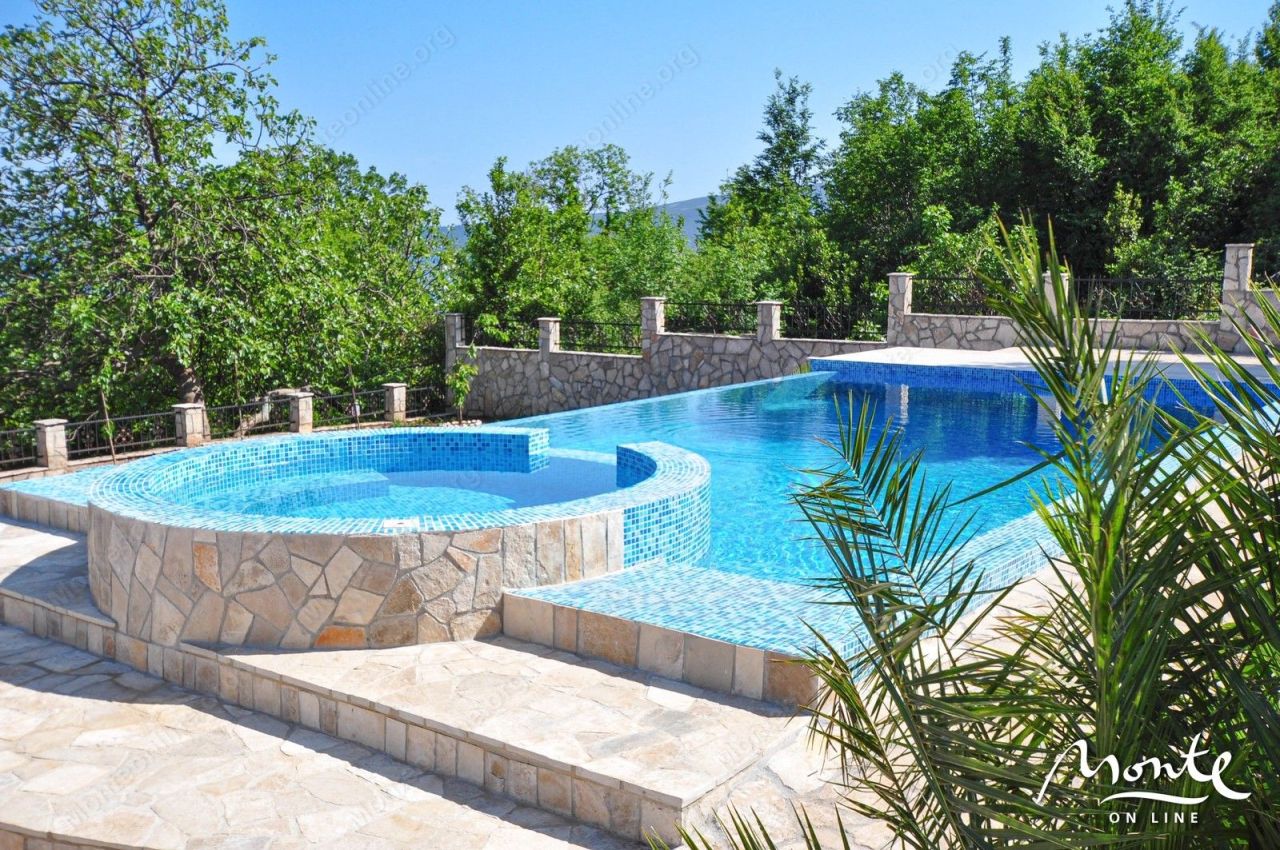 Вилла в Биеле, Черногория, 260 м² - фото 6