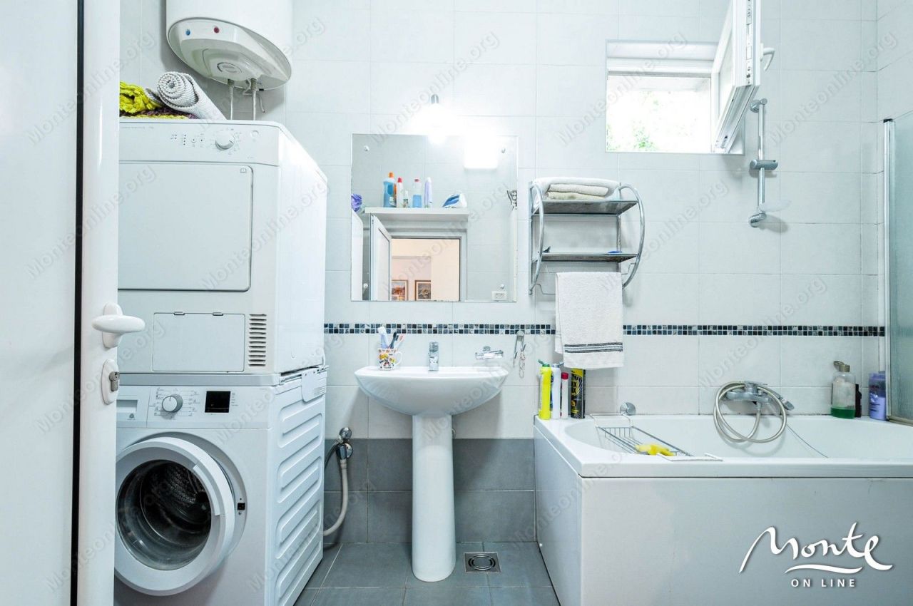 Апартаменты в Тивате, Черногория, 116 м² - фото 7