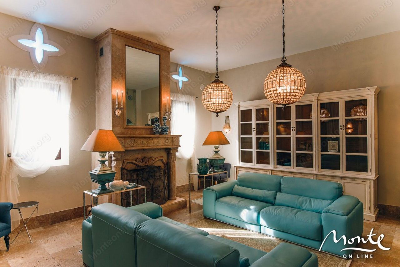 Вилла в Режевичах, Черногория, 550 м² - фото 10