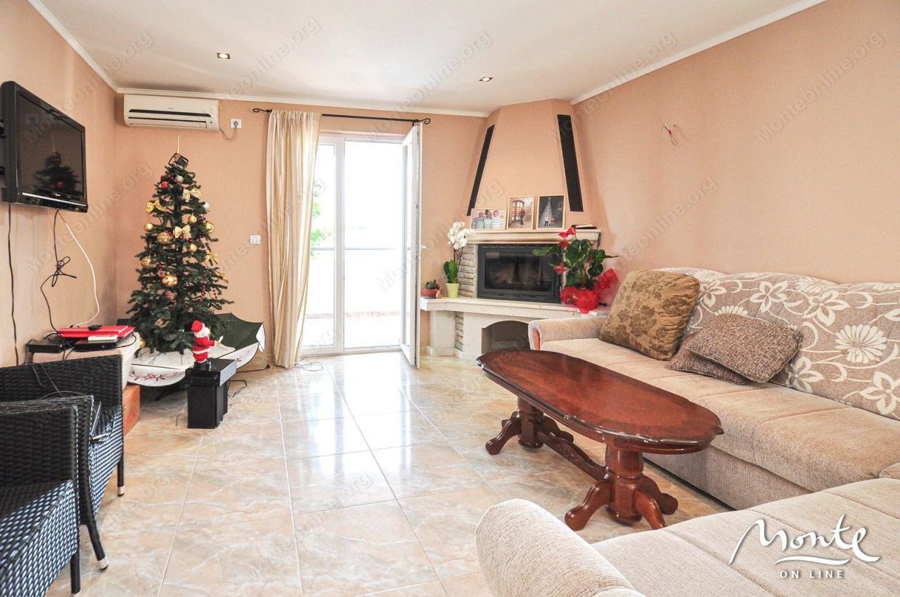 Вилла в Биеле, Черногория, 260 м² - фото 10