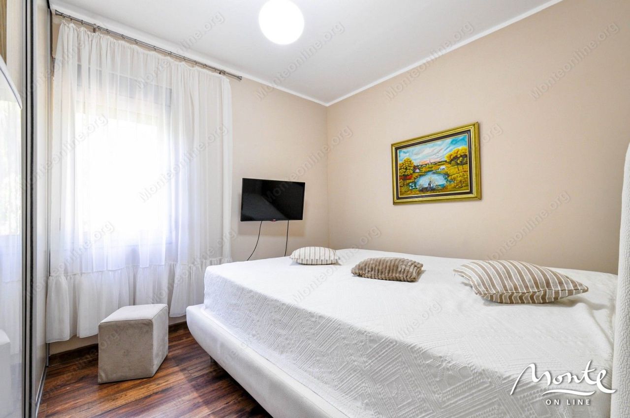 Апартаменты в Тивате, Черногория, 50 м² - фото 13