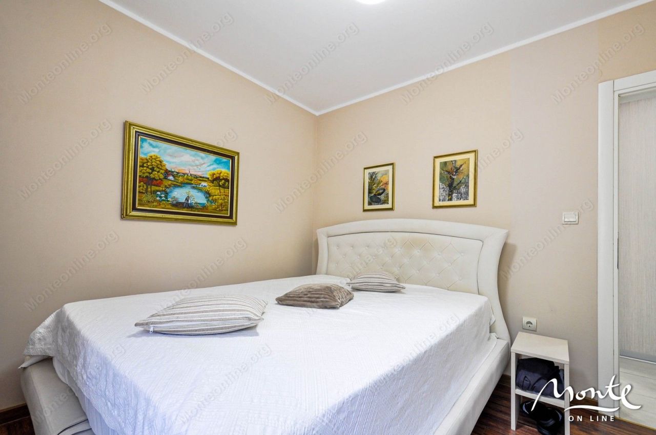 Апартаменты в Тивате, Черногория, 50 м² - фото 14