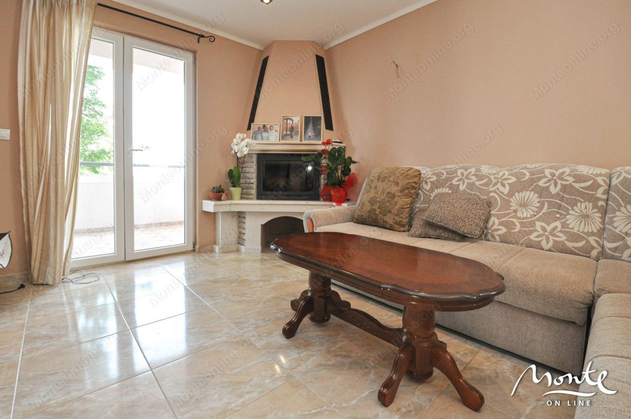 Вилла в Биеле, Черногория, 260 м² - фото 15