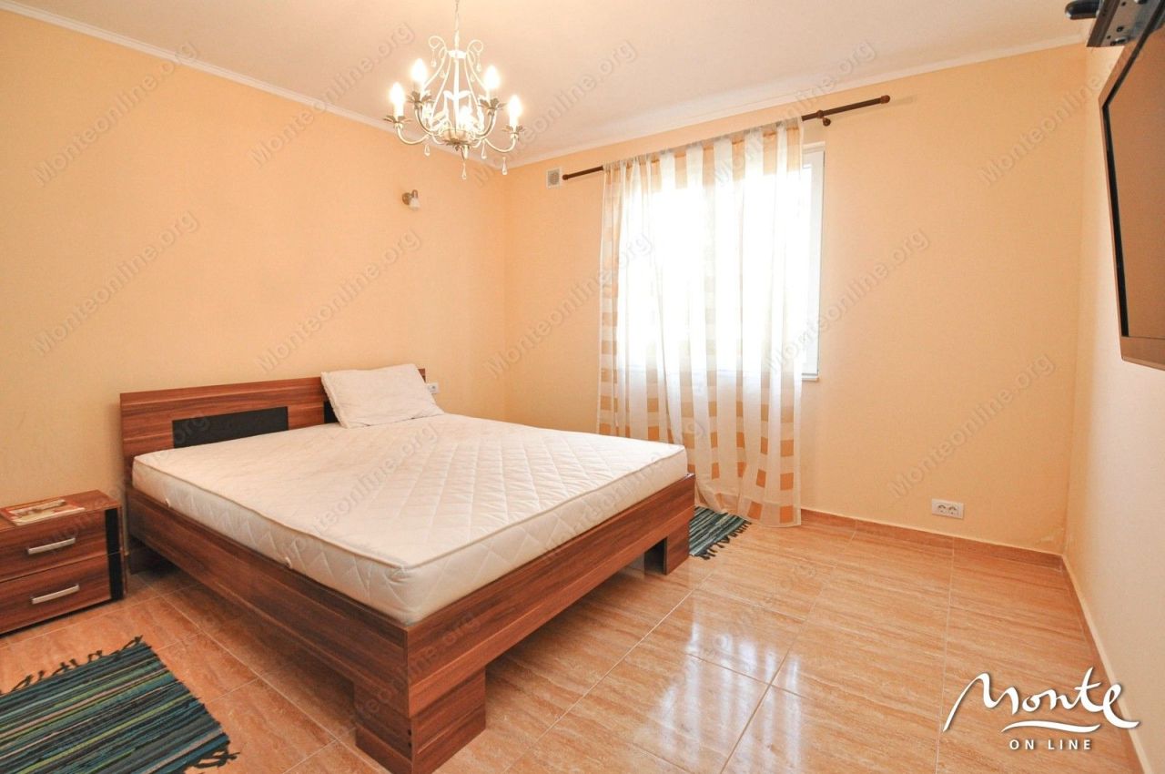 Вилла в Биеле, Черногория, 260 м² - фото 17