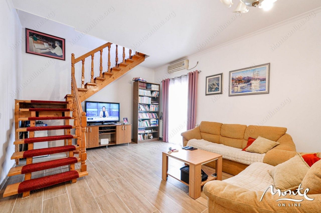 Апартаменты в Тивате, Черногория, 116 м² - фото 18