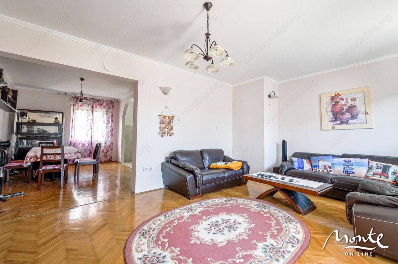 Вилла в Биеле, Черногория, 181 м² - фото 18