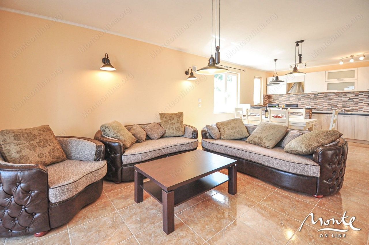 Вилла в Биеле, Черногория, 260 м² - фото 19