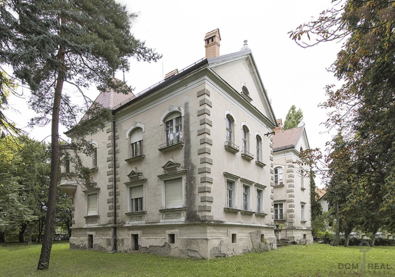 Дом в Мариборе, Словения, 675 м² - фото 2