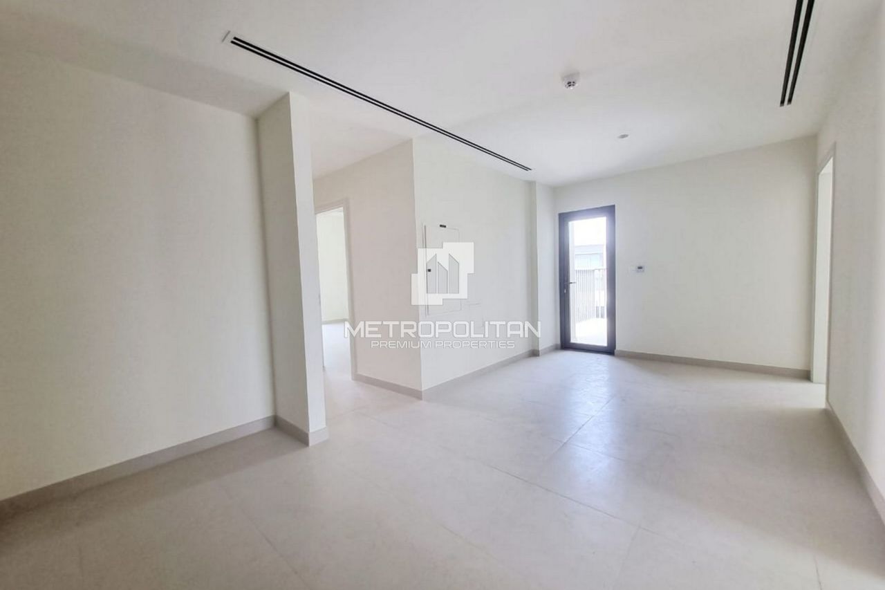 Вилла в Дубае, ОАЭ, 250 м² - фото 1