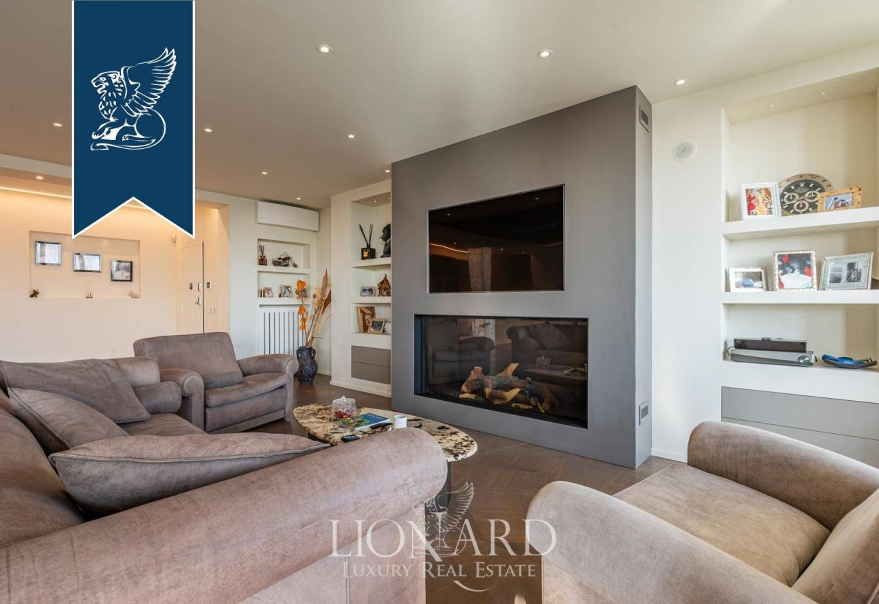 Апартаменты в Милане, Италия, 580 м² - фото 16