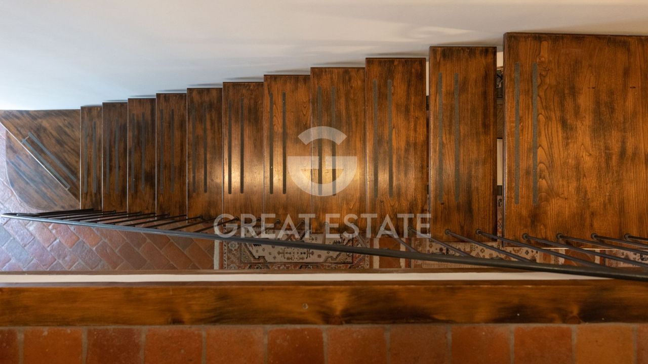 Дом в Кастильон-Фиорентино, Италия, 1 392.9 м² - фото 13