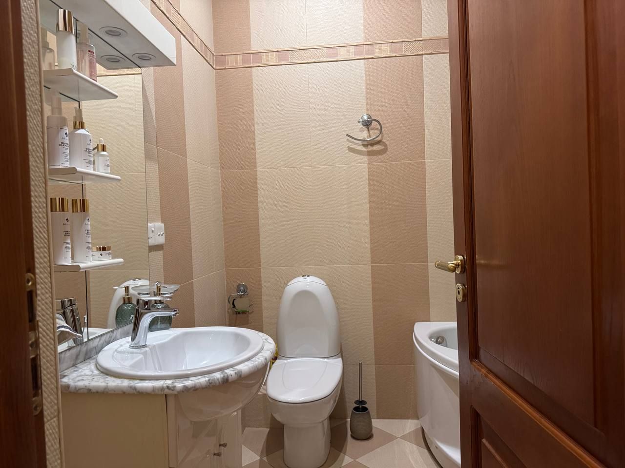 Квартира в Тбилиси, Грузия, 220 м² - фото 11