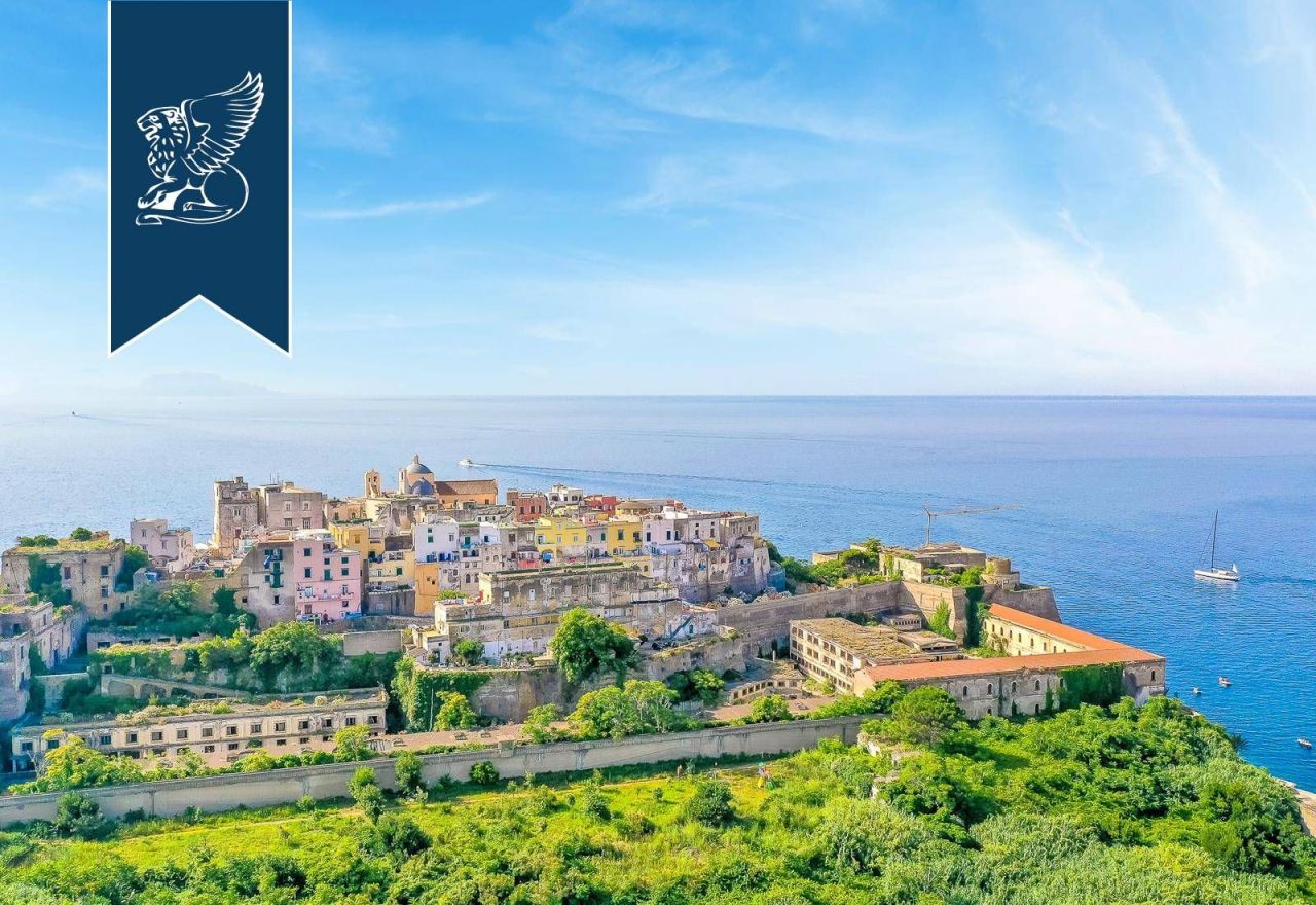 Вилла в Неаполе, Италия, 310 м² - фото 7