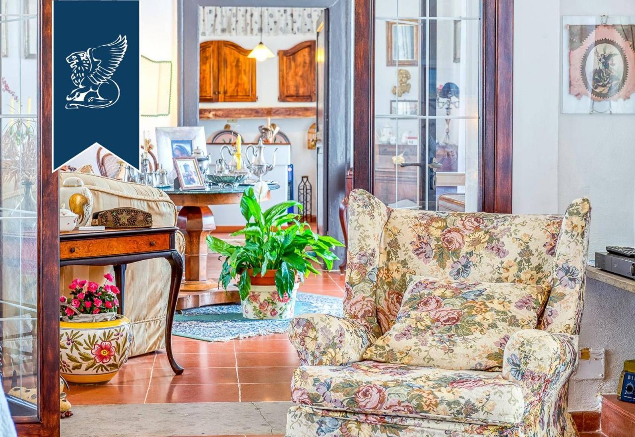 Вилла в Неаполе, Италия, 310 м² - фото 13