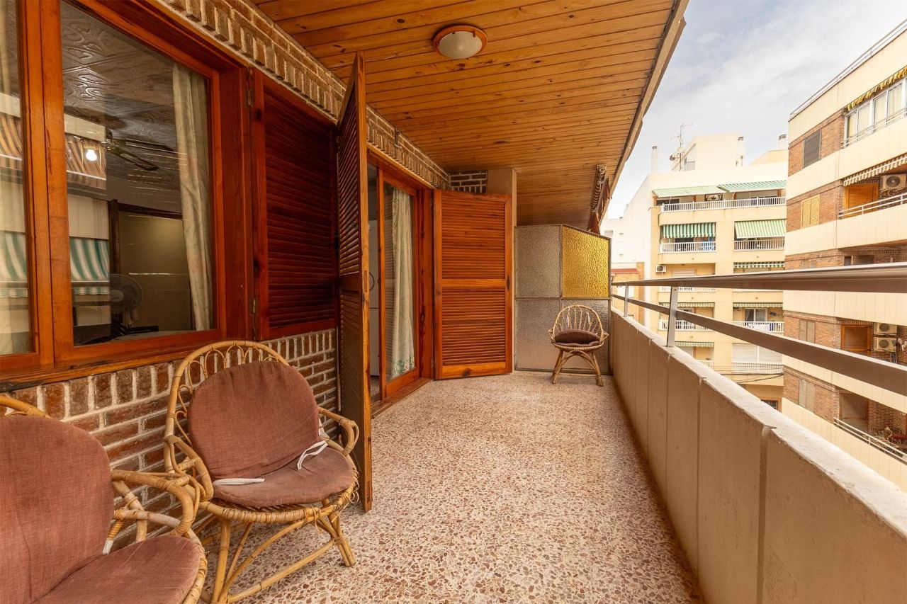 Квартира в Торревьехе, Испания, 105 м² - фото 2