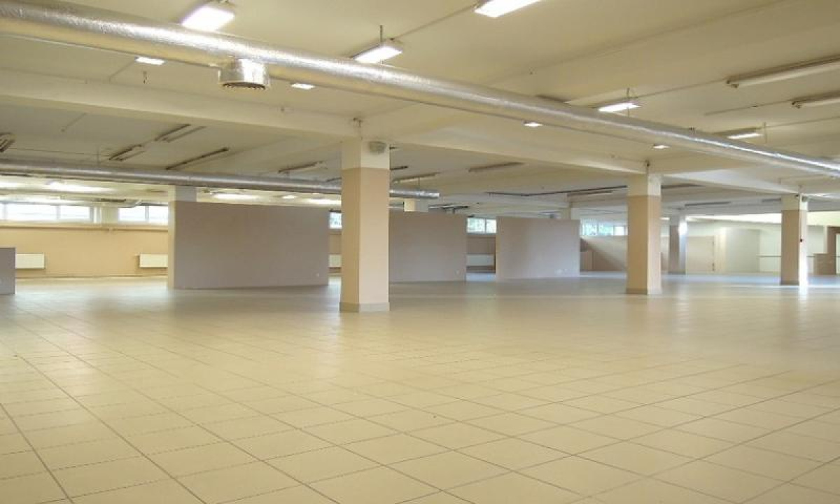 Коммерческая недвижимость в Риге, Латвия, 2 279 м² - фото 2