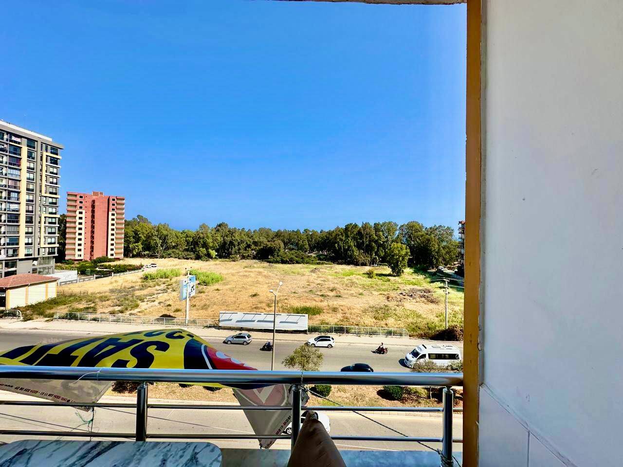 Квартира в Мерсине, Турция, 150 м² - фото 1