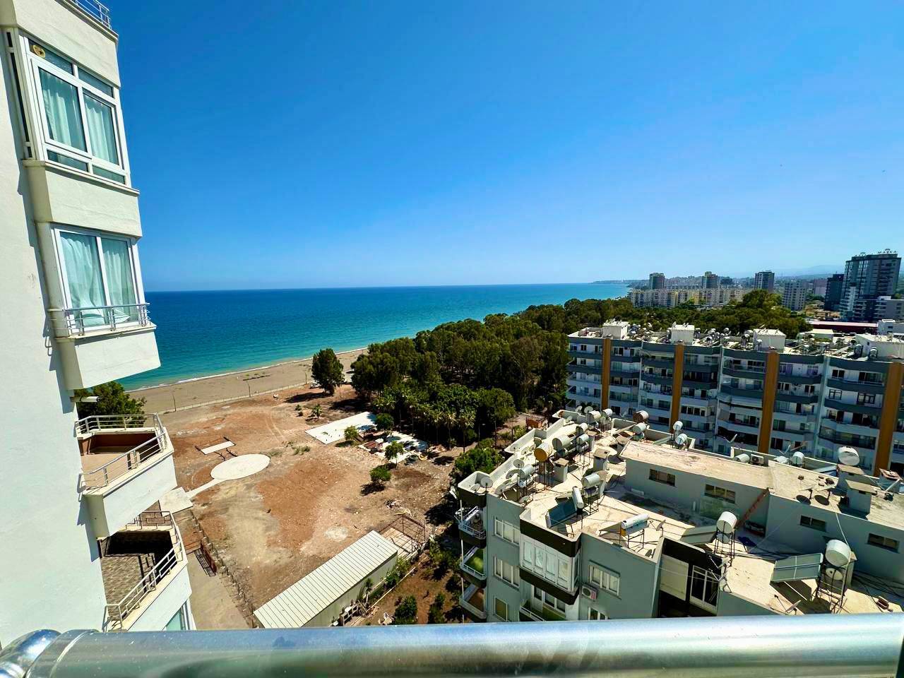 Квартира в Мерсине, Турция, 170 м² - фото 1