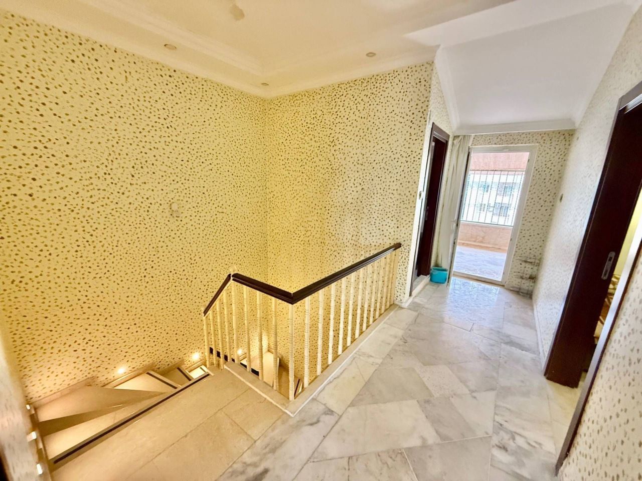 Мезонет в Мерсине, Турция, 370 м² - фото 13