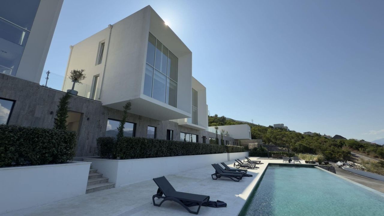 Апартаменты в Крашичах, Черногория, 130 м² - фото 6