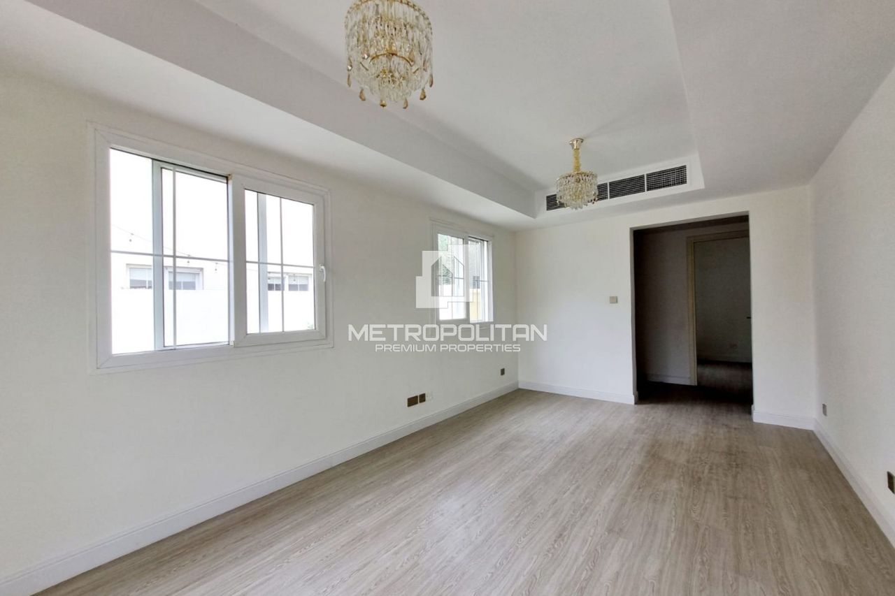 Таунхаус в Дубае, ОАЭ, 255 м² - фото 4