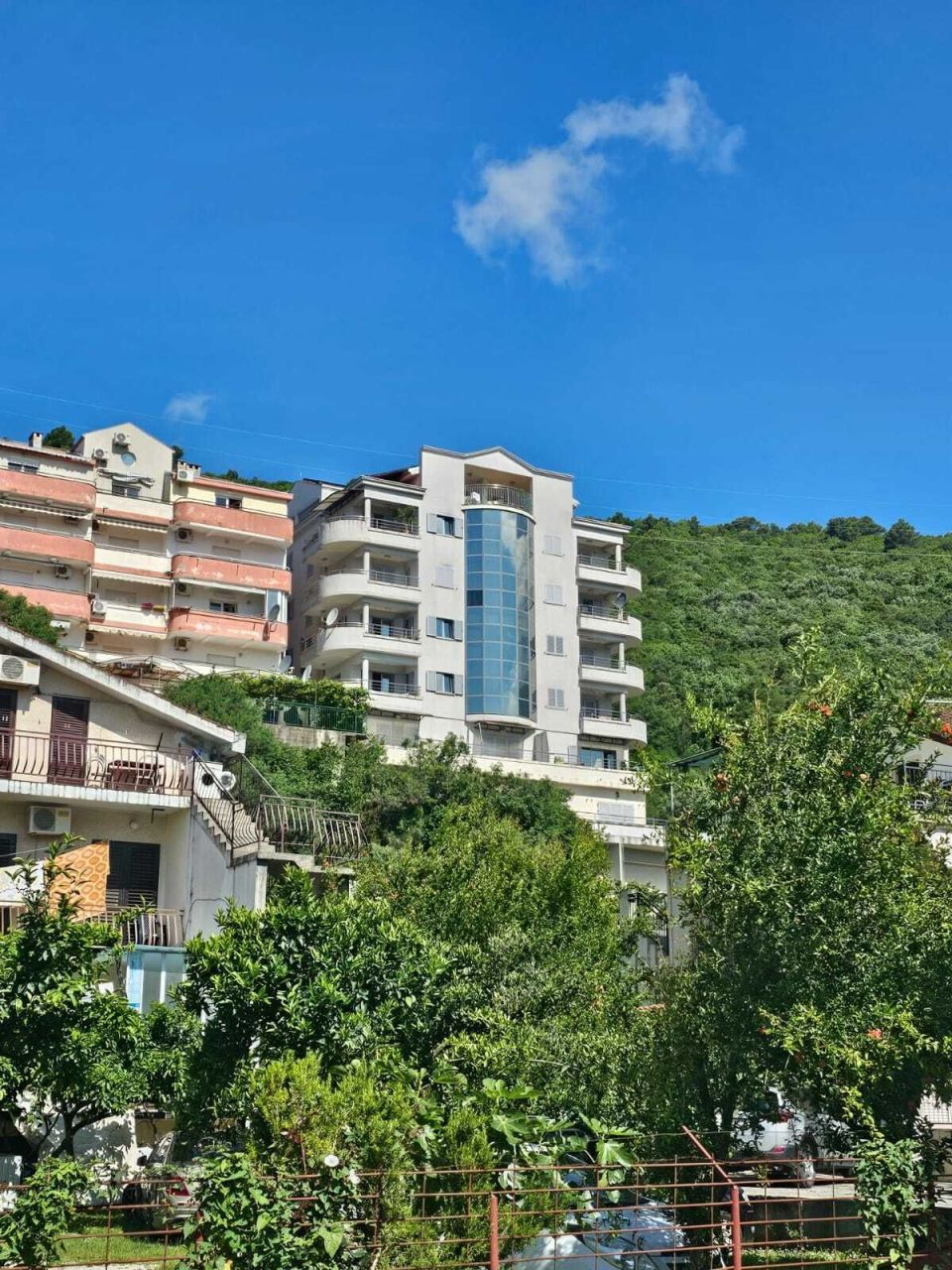 Квартира в Будве, Черногория, 100 м² - фото 1