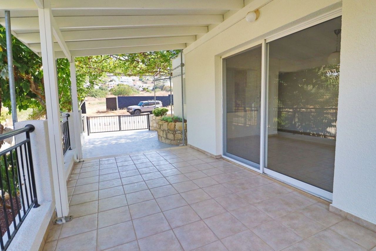 Вилла в Пафосе, Кипр, 128 м² - фото 16