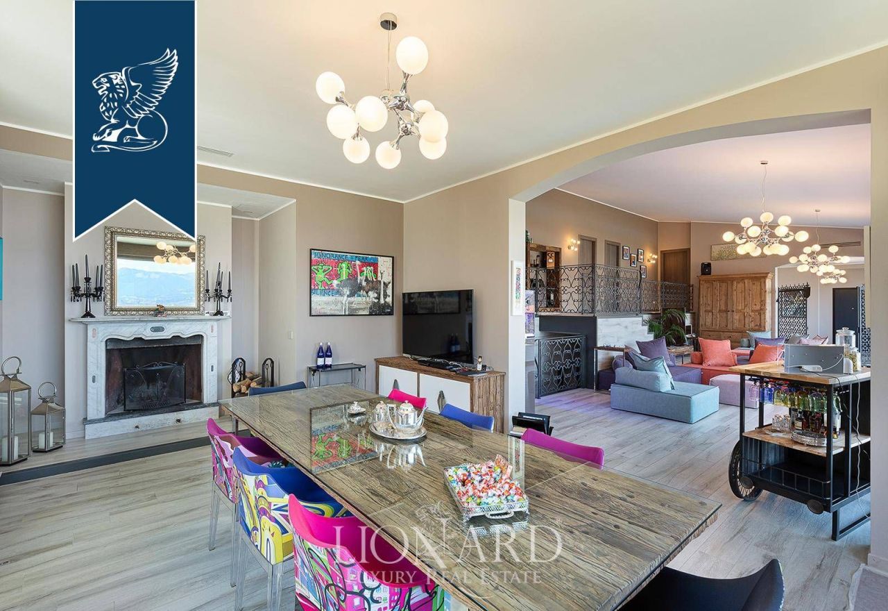 Вилла в Ранко, Италия, 900 м² - фото 10