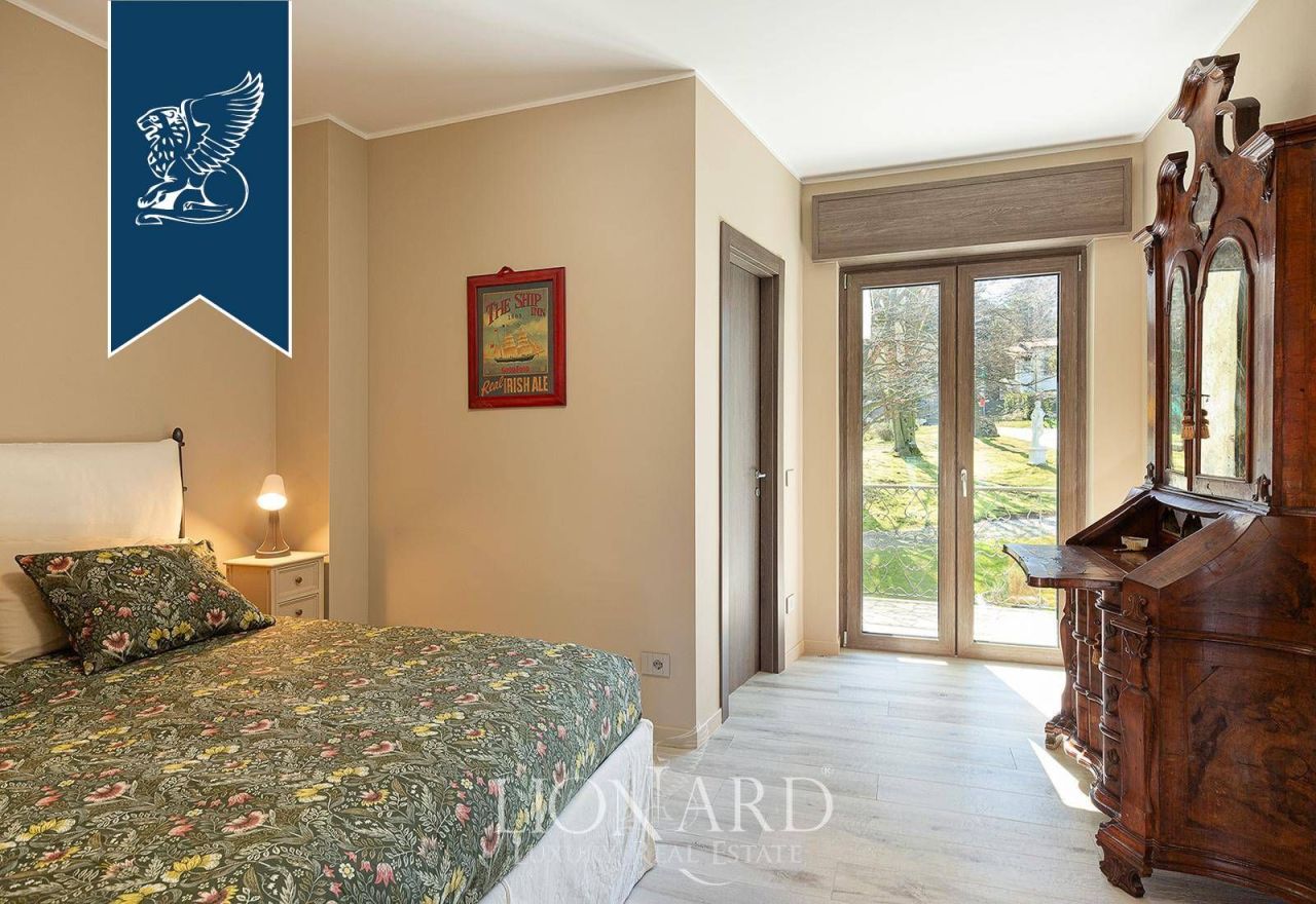 Вилла в Ранко, Италия, 900 м² - фото 17