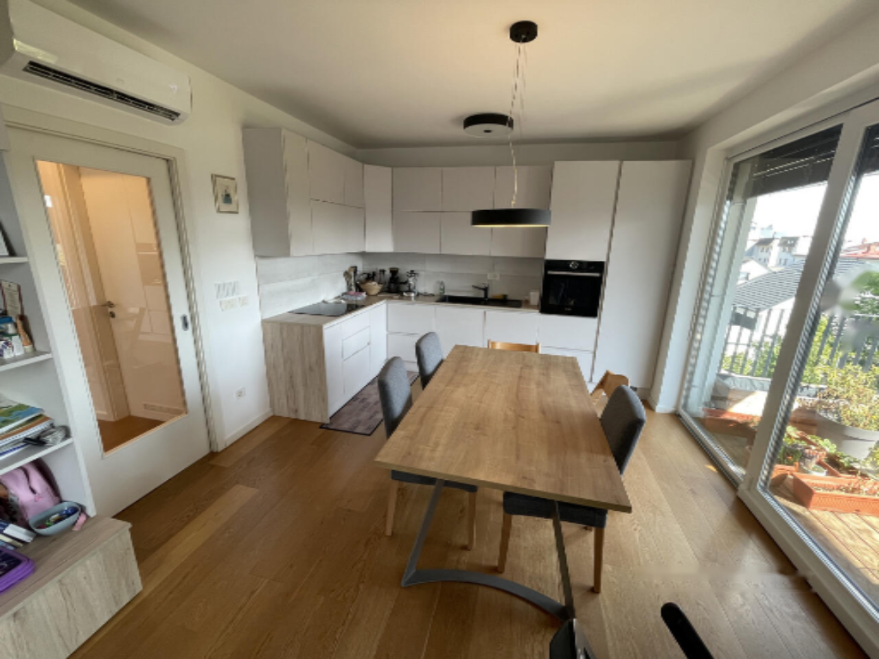 Квартира в Любляне, Словения, 84 м² - фото 1
