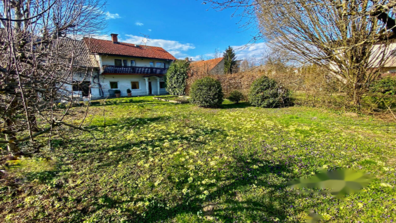 Дом в Любляне, Словения, 250 м² - фото 1