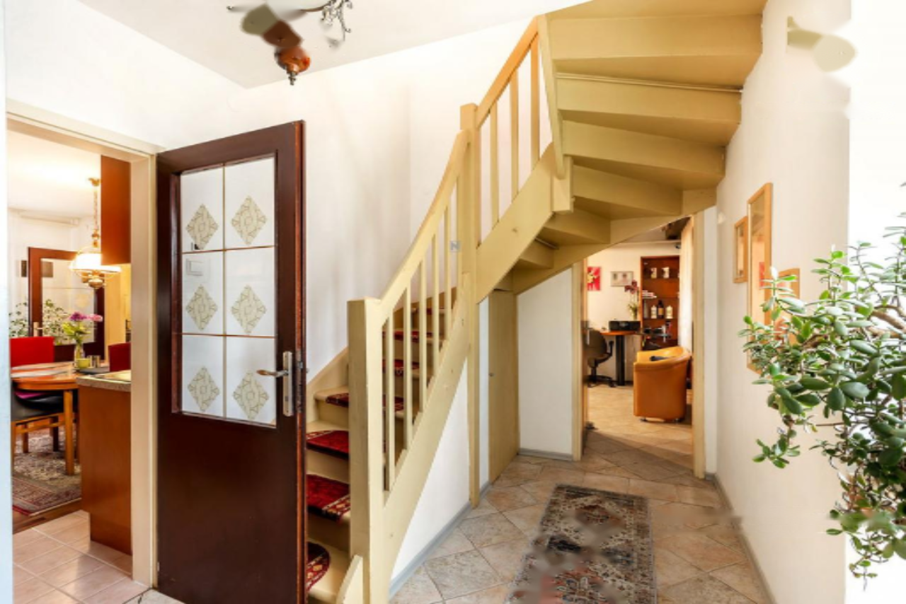 Дом в Любляне, Словения, 200 м² - фото 8