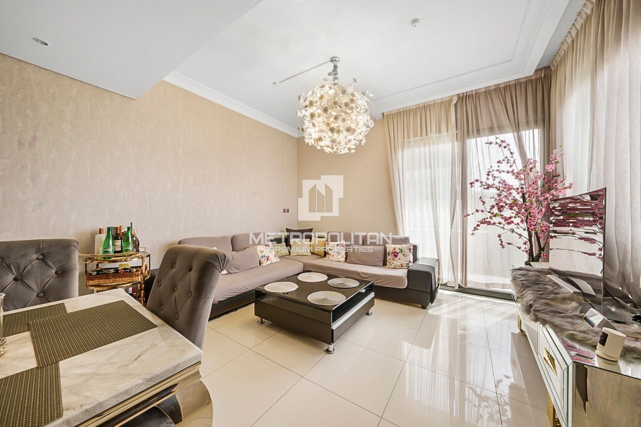 Таунхаус в Дубае, ОАЭ, 251 м² - фото 1