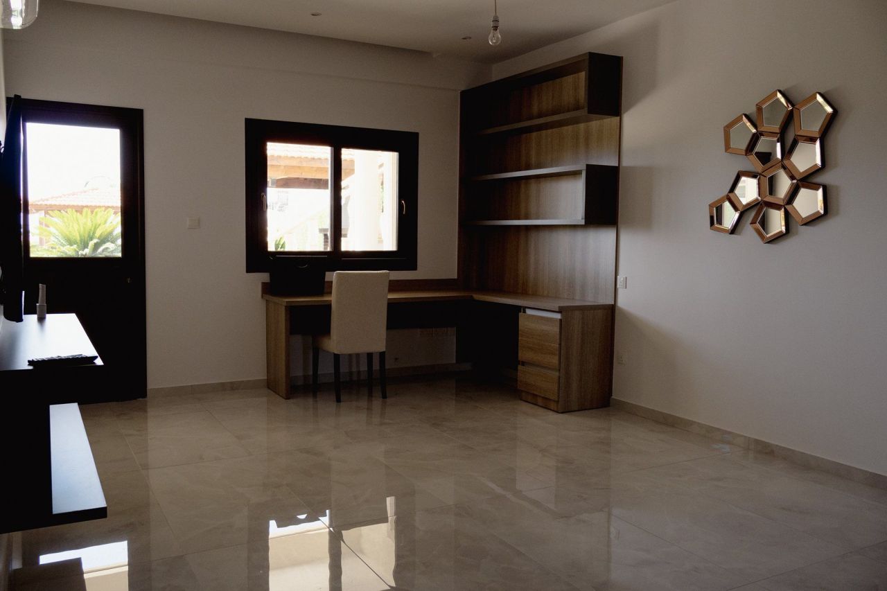 Дом в Агиос Тихоне, Кипр - фото 3