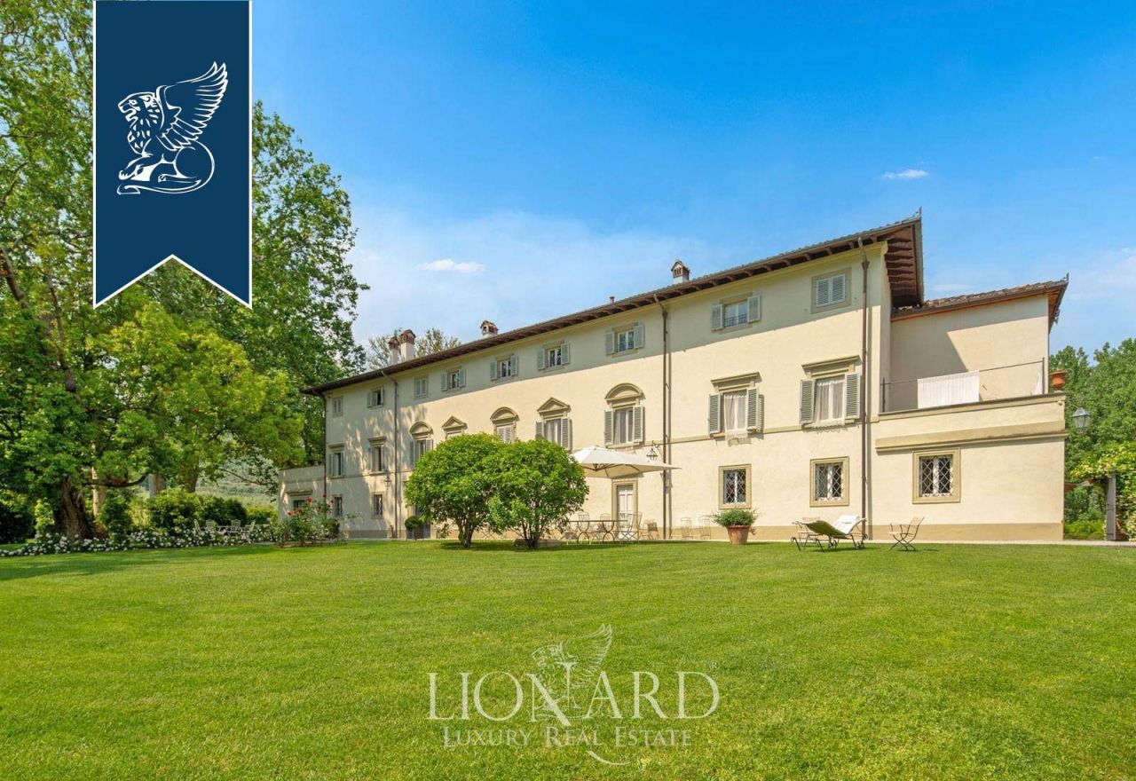 Вилла в Пистое, Италия, 2 100 м² - фото 13