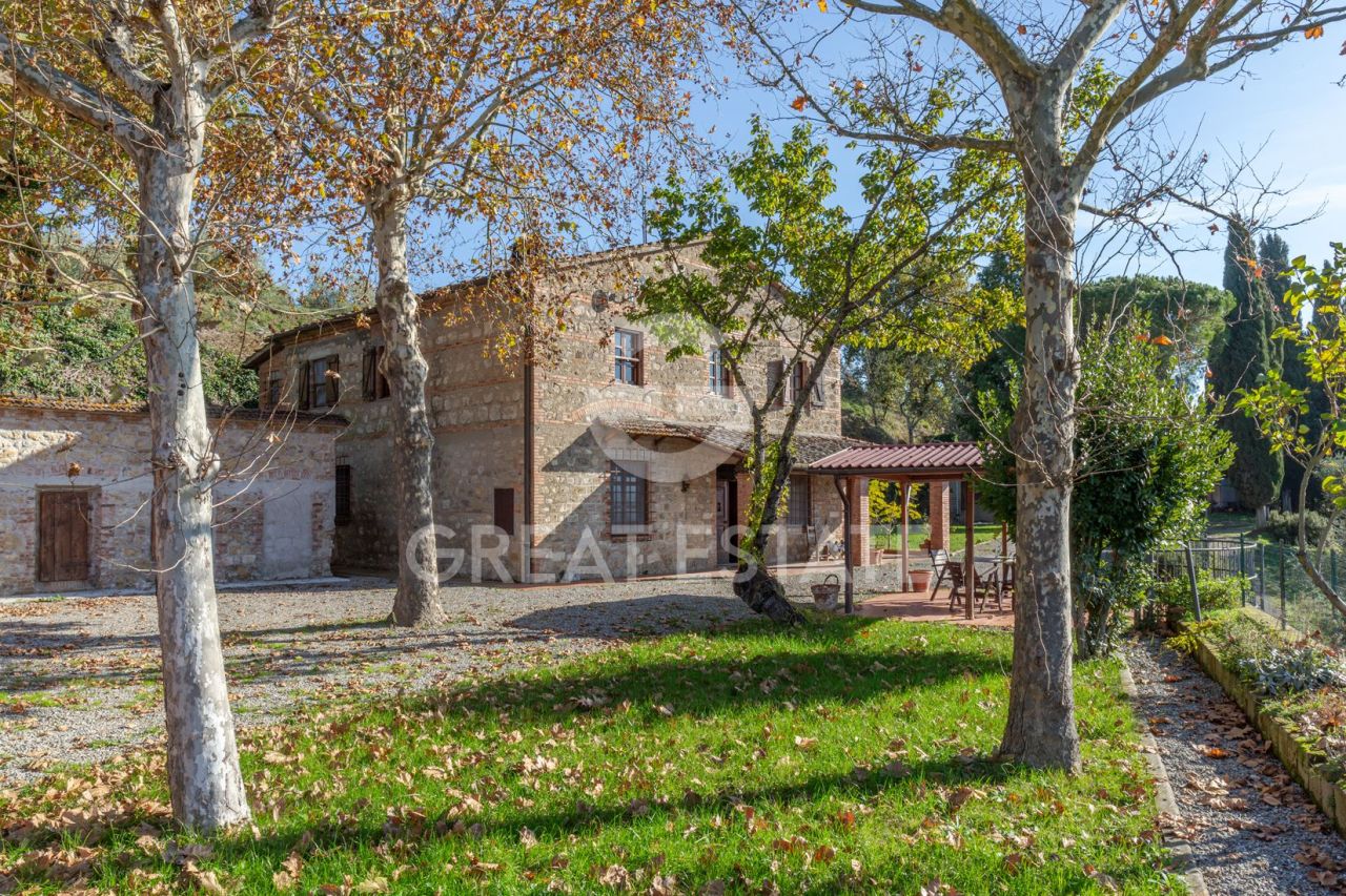 Дом в Четоне, Италия, 540.15 м² - фото 3