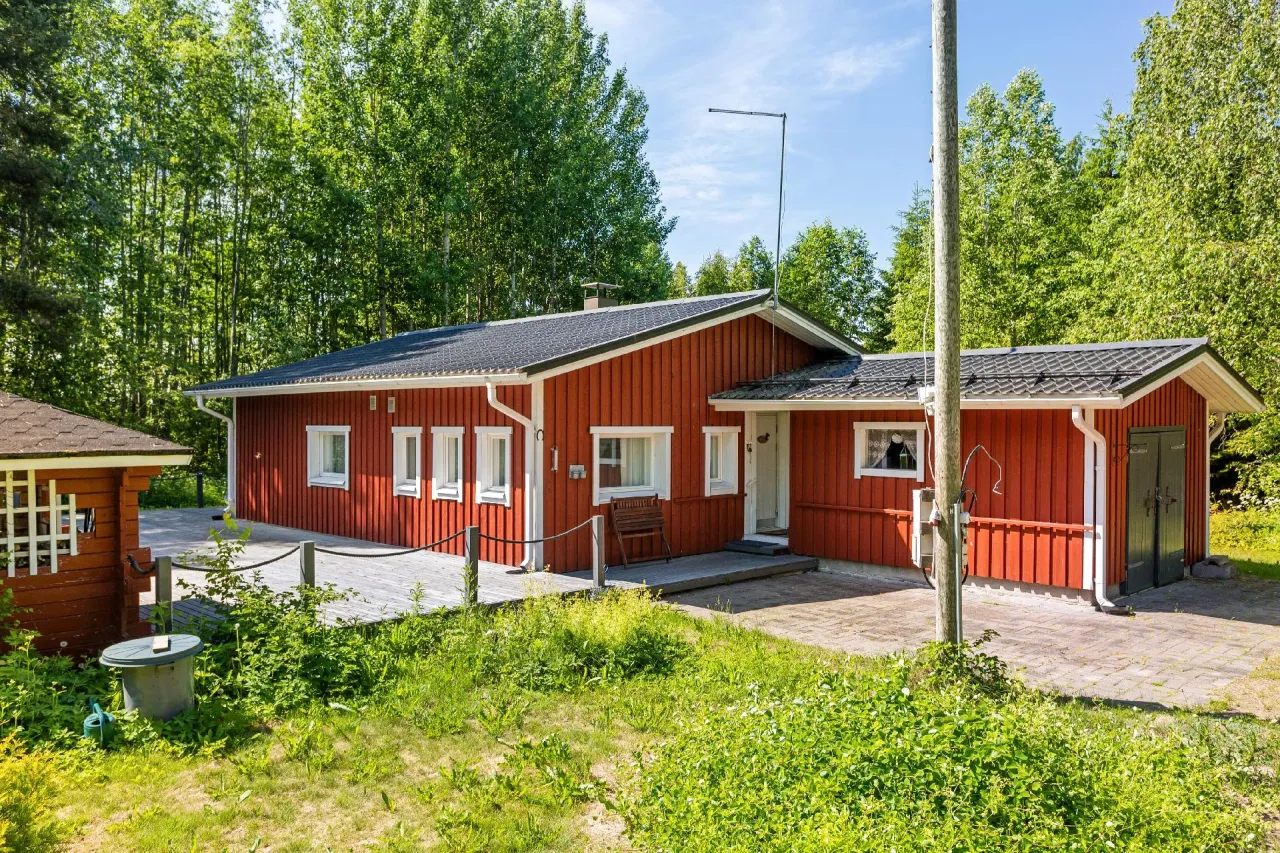 Дом в Яаала, Финляндия, 90 м² - фото 1