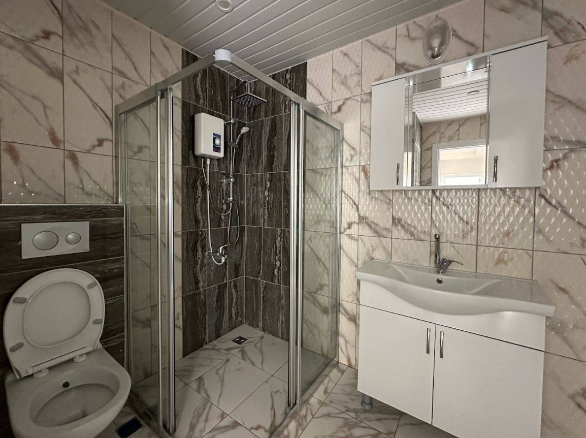 Квартира в Мерсине, Турция, 75 м² - фото 1