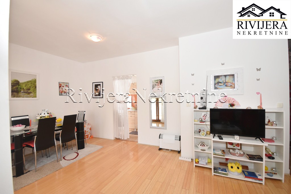 Квартира в Херцег-Нови, Черногория, 47 м² - фото 4